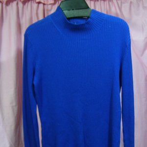 Mock Turtleneck Fine Gauge Sweater Size L